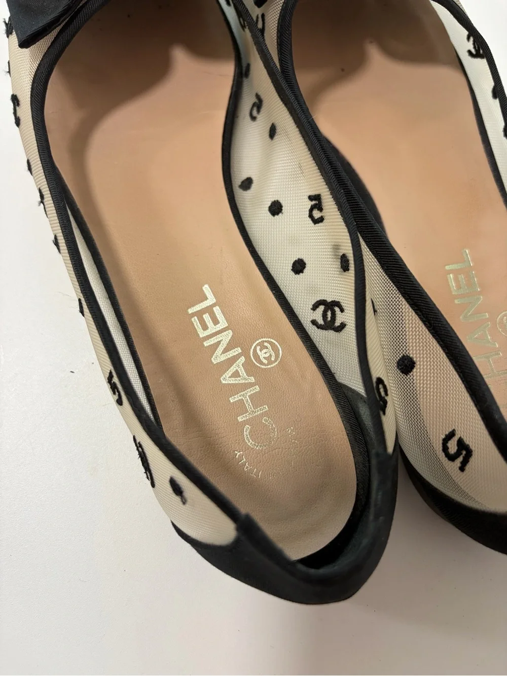CHANEL Black & Mesh Ballet Flats size 39.5